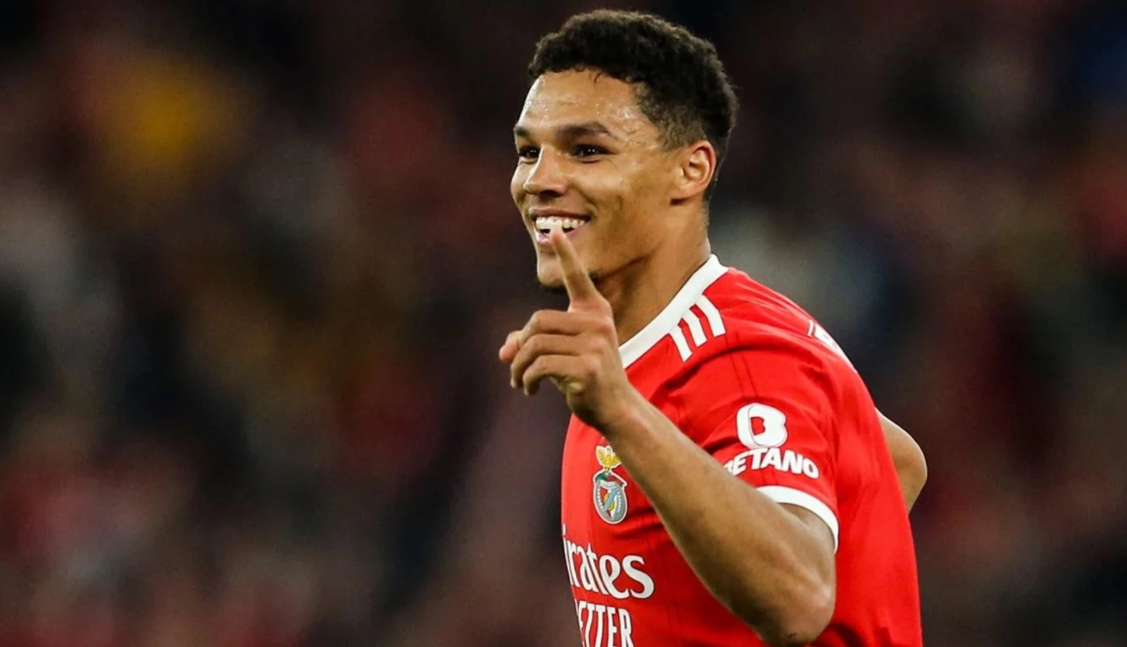West Ham faces Arsenal and Nottingham in battle for 25-year-old Benfica right-back