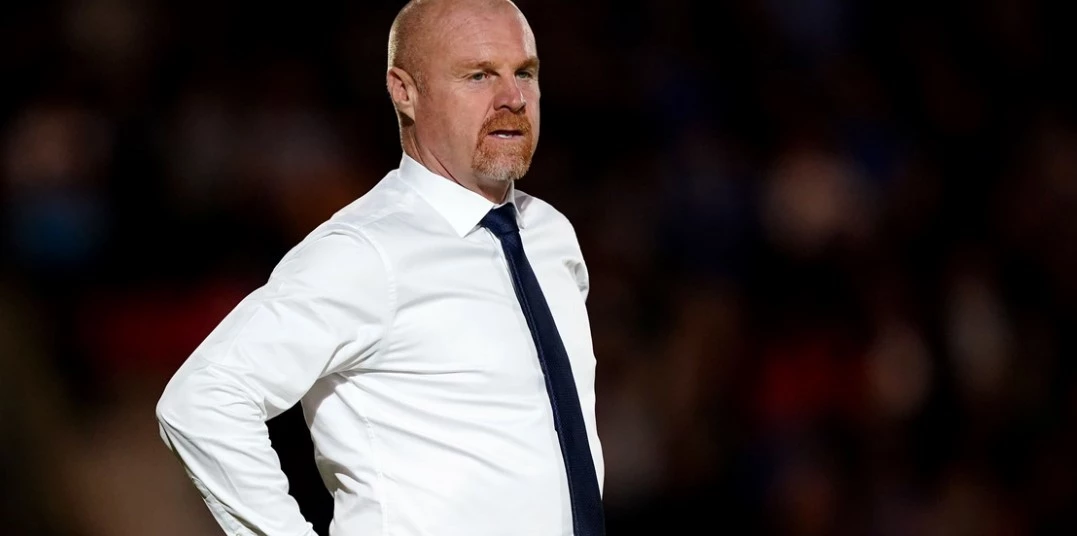 Dyche understands players’ frustration over referee’s decisions