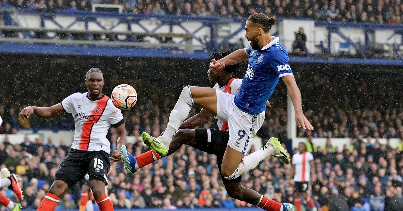 Pundit claims that Everton player’s defensive lapse cost Dyche in Luton Town defeat