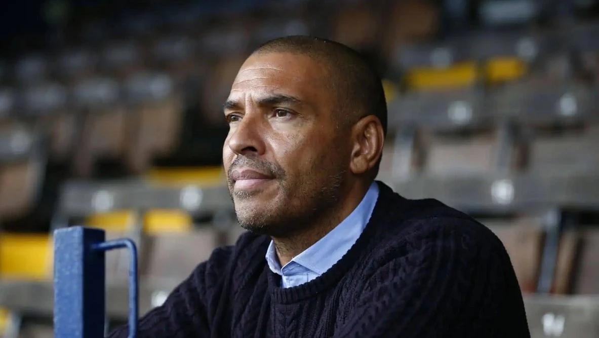 ‘A bit harsh’ – Stan Collymore has shared his verdict on Everton’s deduction