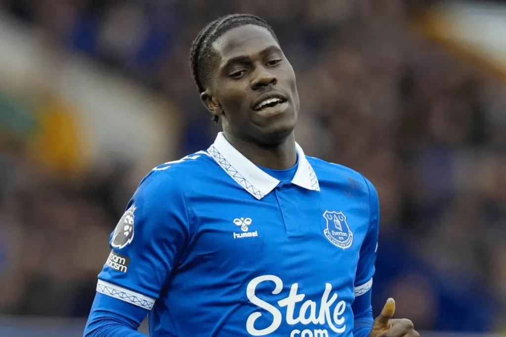 Three Everton Players Now Out of Burnley Clash Due to Injury, Onana Update Emerges